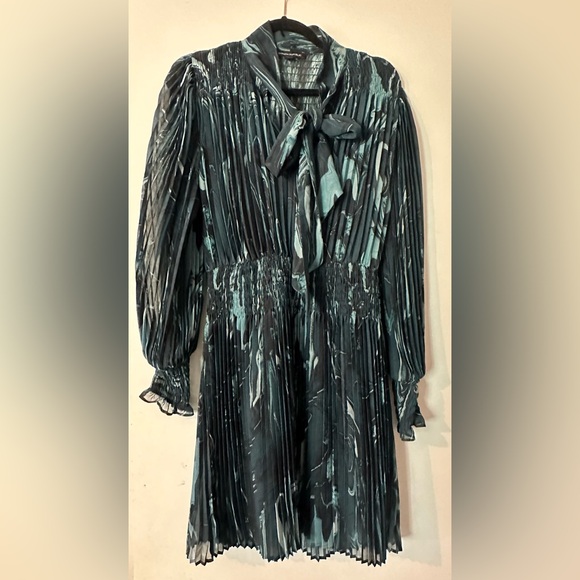 Banana Republic Pleated Tie-Neck Mini Dress,Blue Marble🌻 - Picture 4 of 10